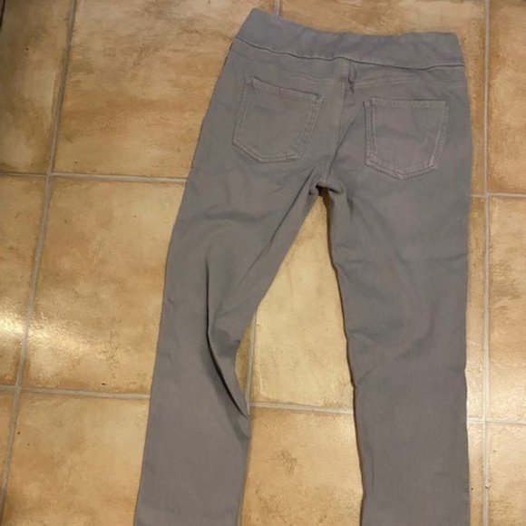 Coldwater Creek pullup jeans in a light blue/gray fade Size 8 - Picture 3 of 6